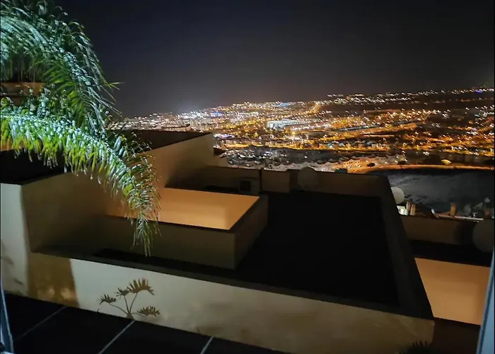 Cuatro Horizones Адехе