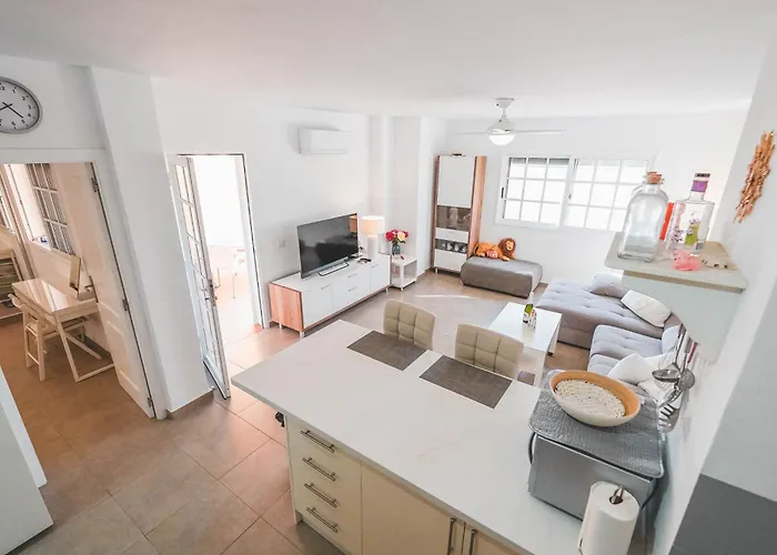 Cuatro Horizones Апартаменти Адехе